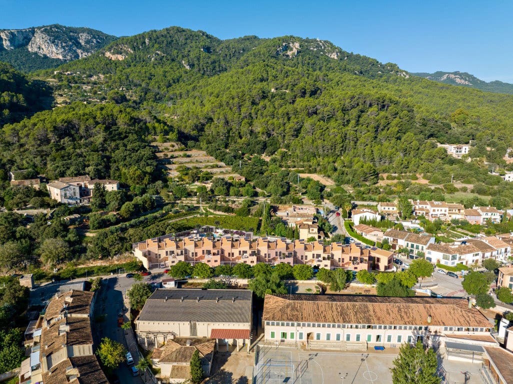 Casa de 3 habitaciones en Esporles en venta con piscina garaje - 885.000 € (Ref: 7994082)