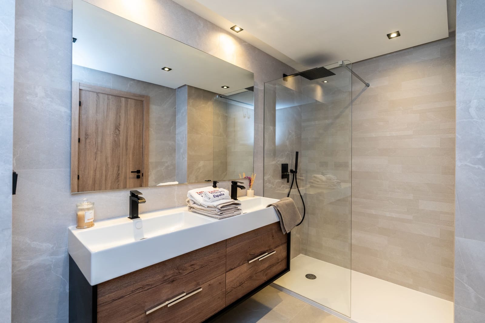 3 soverom Penthouse til salgs i Istan med svømmebasseng garasje - € 580 000 (Ref: 8254664)