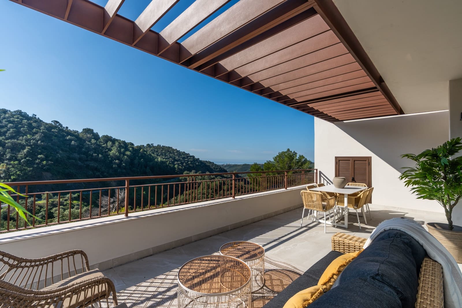 3 soverom Penthouse til salgs i Istan med svømmebasseng garasje - € 580 000 (Ref: 8254664)