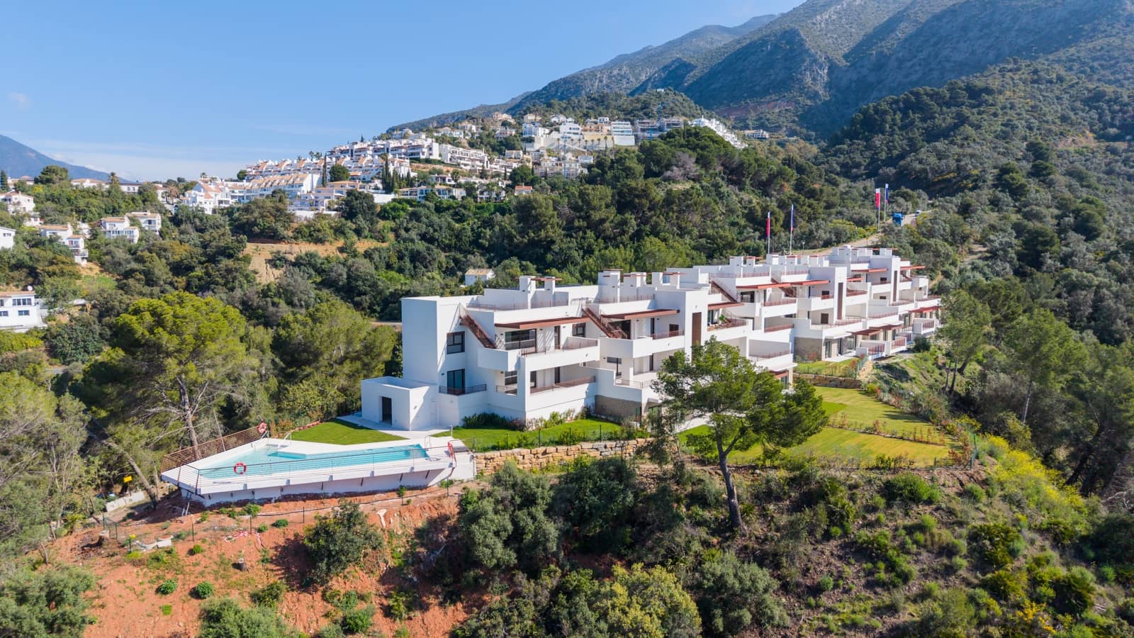 3 soverom Penthouse til salgs i Istan med svømmebasseng garasje - € 580 000 (Ref: 8254664)