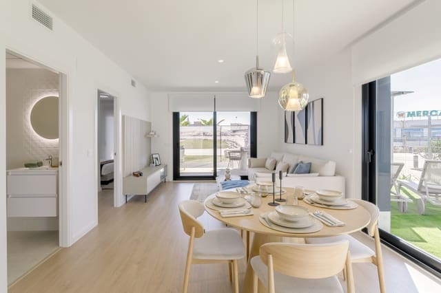 Apartamento de 2 habitaciones en Torrevieja en venta con piscina garaje - 290.000 € (Ref: 8254740)