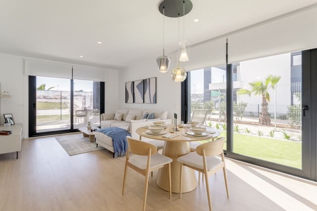 Apartamento de 2 habitaciones en Torrevieja en venta con piscina garaje - 290.000 € (Ref: 8254740)