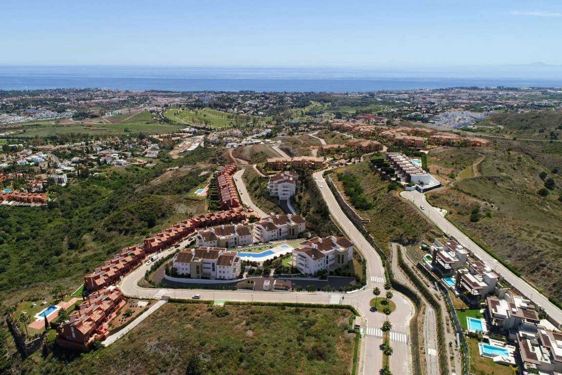 2 soveværelse Lejlighed til salg i Benahavis med swimmingpool garage - € 549.000 (Ref: 8338397)