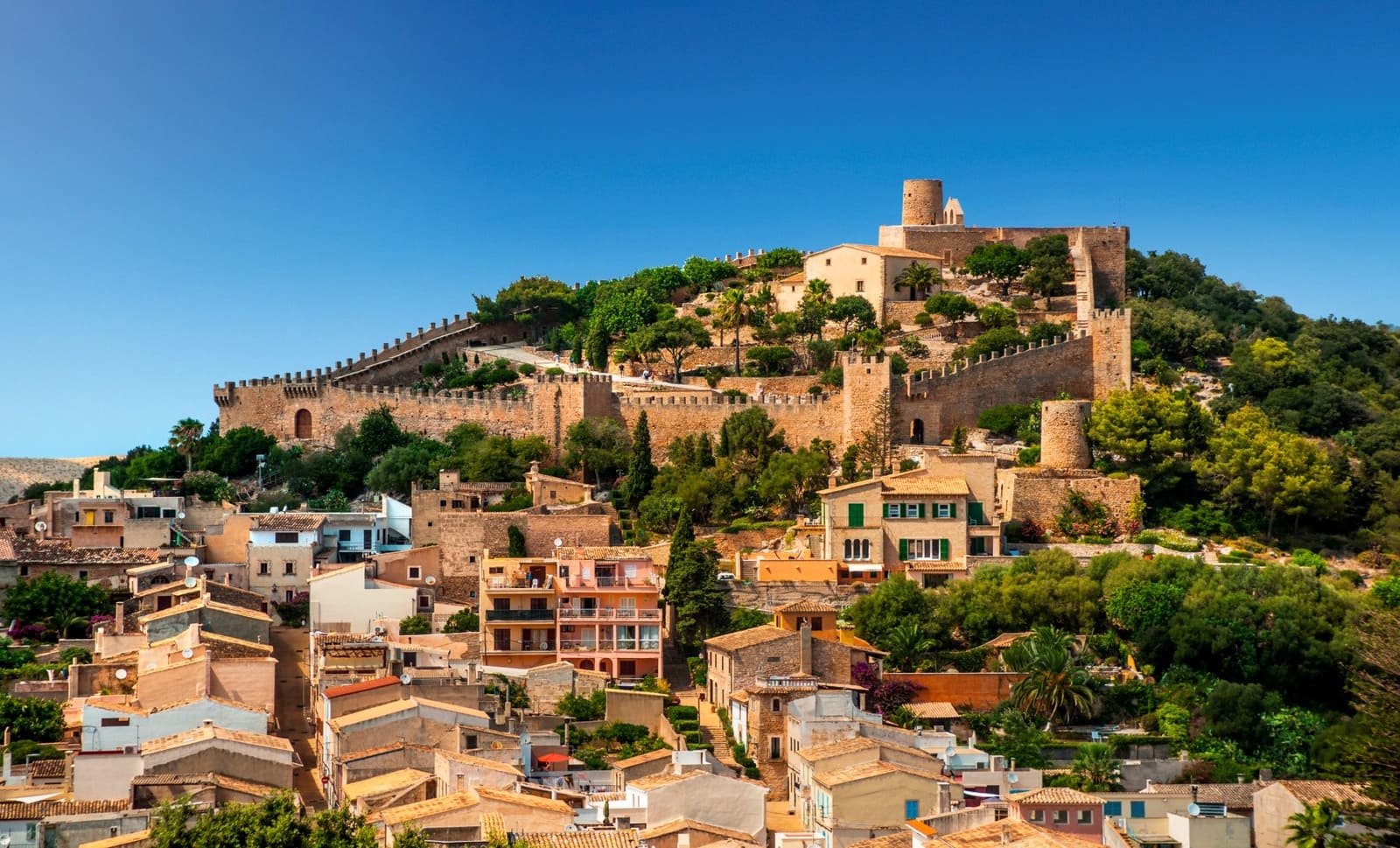 2 soveværelse Lejlighed til salg i Capdepera med swimmingpool garage - € 475.000 (Ref: 9043833)