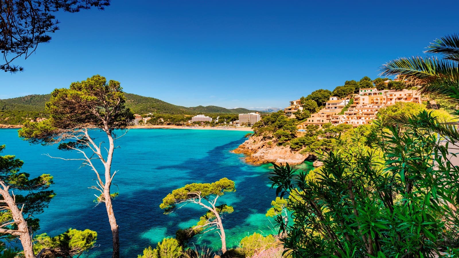 2 soveværelse Lejlighed til salg i Capdepera med swimmingpool garage - € 475.000 (Ref: 9043833)