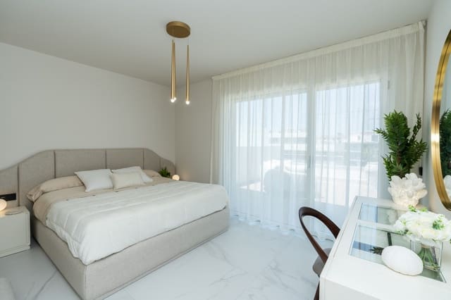 4 soverom Penthouse til salgs i San Pedro de Alcantara, Marbella med svømmebasseng garasje - € 1 490 000 (Ref: 9109254)