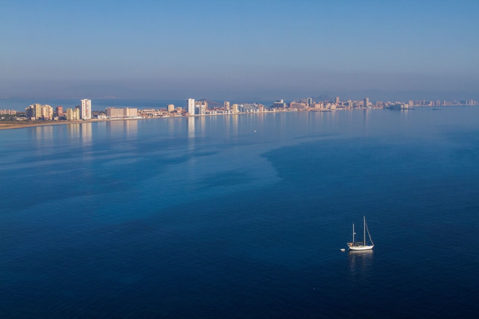 3 bedroom Apartment for sale in La Manga del Mar Menor with pool garage - € 395,000 (Ref: 9733419)