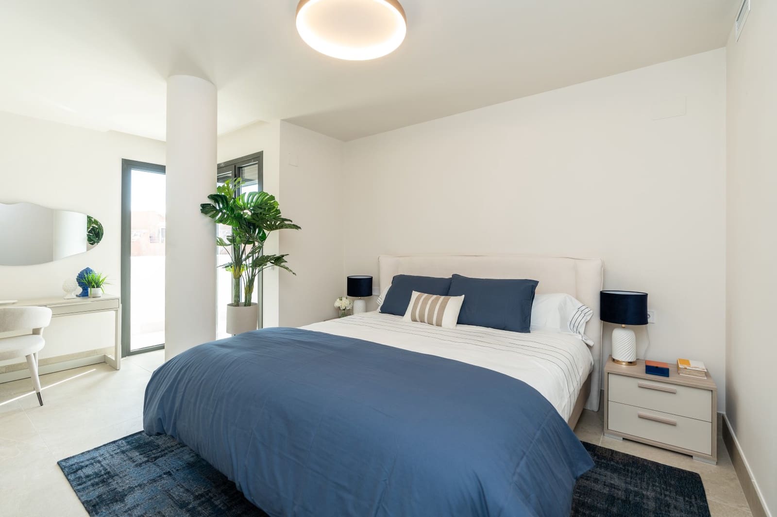 3 sypialnia Apartament na sprzedaż w Benahavis z basenem garażem - 699 000 € (Ref: 9749354)