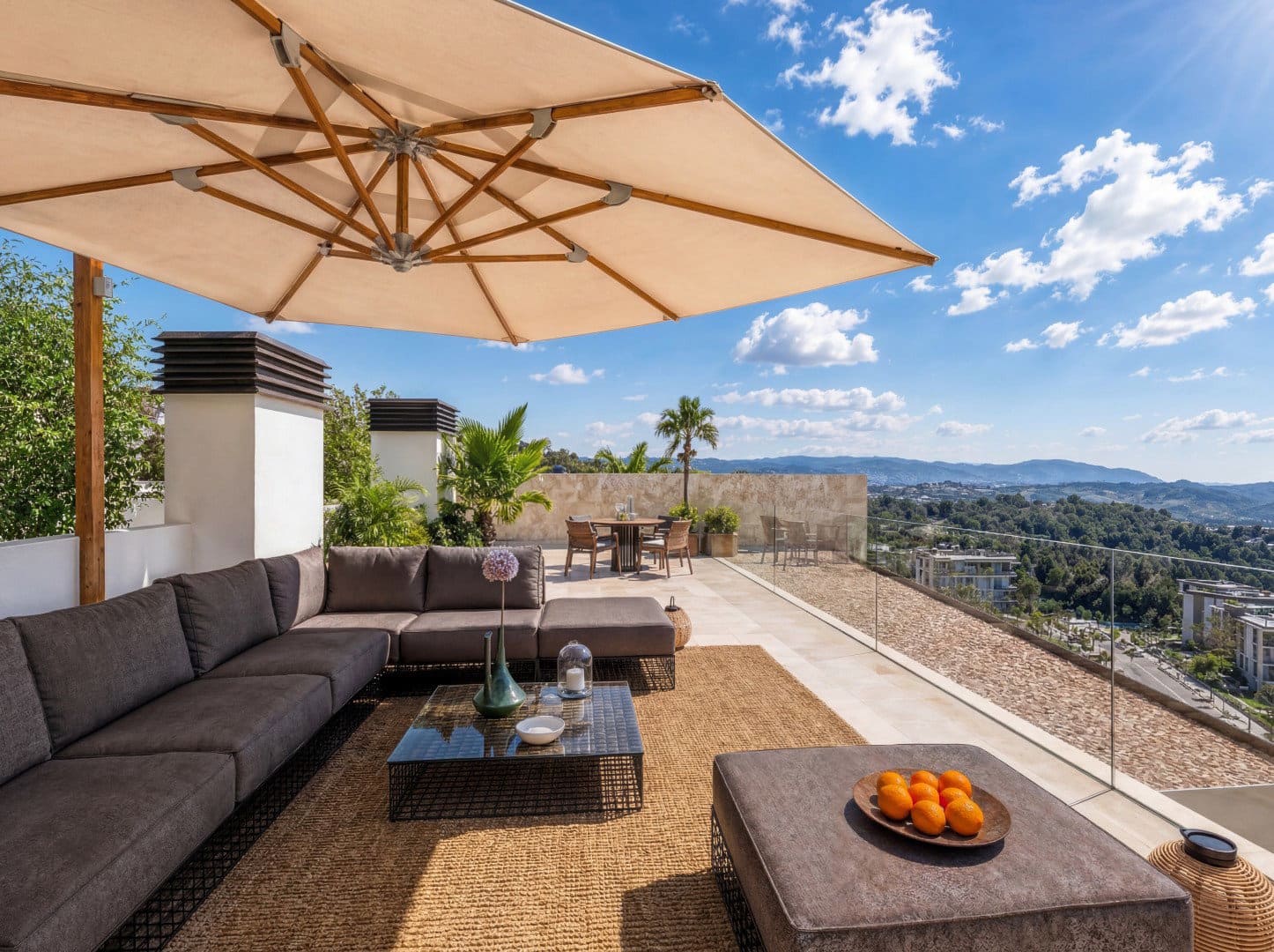 3 bedroom Apartment for sale in Peguera / Paguera with pool garage - € 1,145,000 (Ref: 9750927)