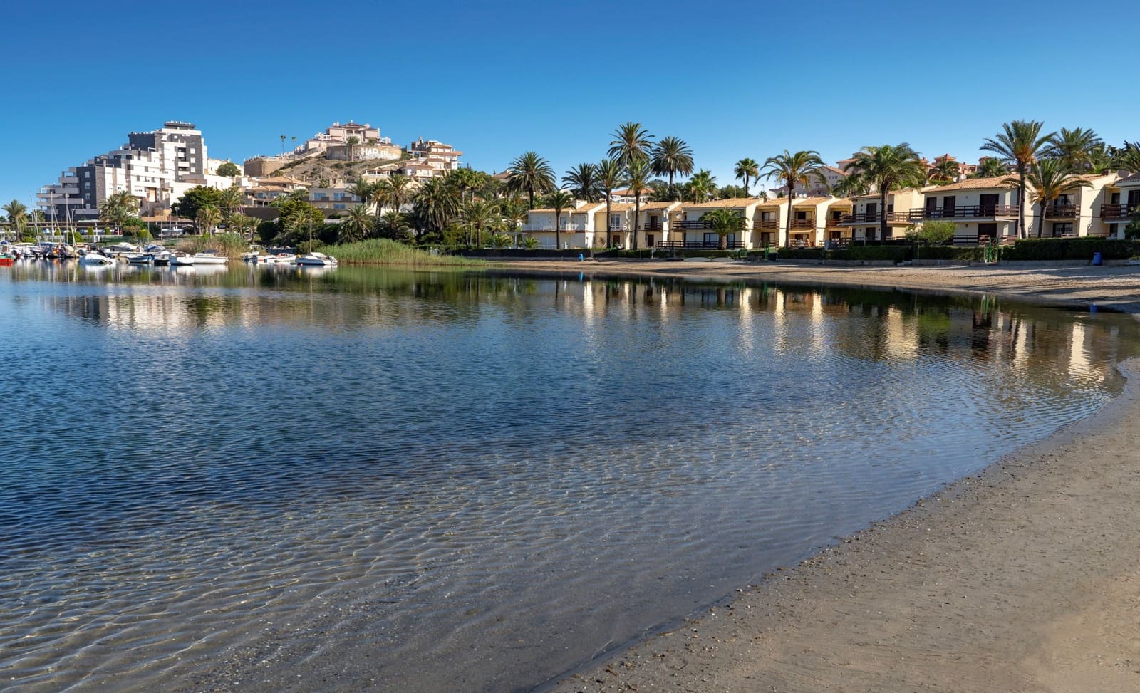 3 chambre Penthouse à vendre à La Manga del Mar Menor avec piscine garage - 430 000 € (Ref: 9752531)