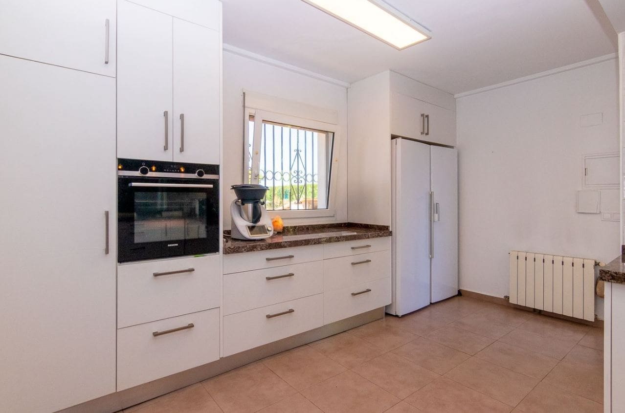 3 sypialnia Willa na sprzedaż w La Xara z garażem - 425 000 € (Ref: 10078812)