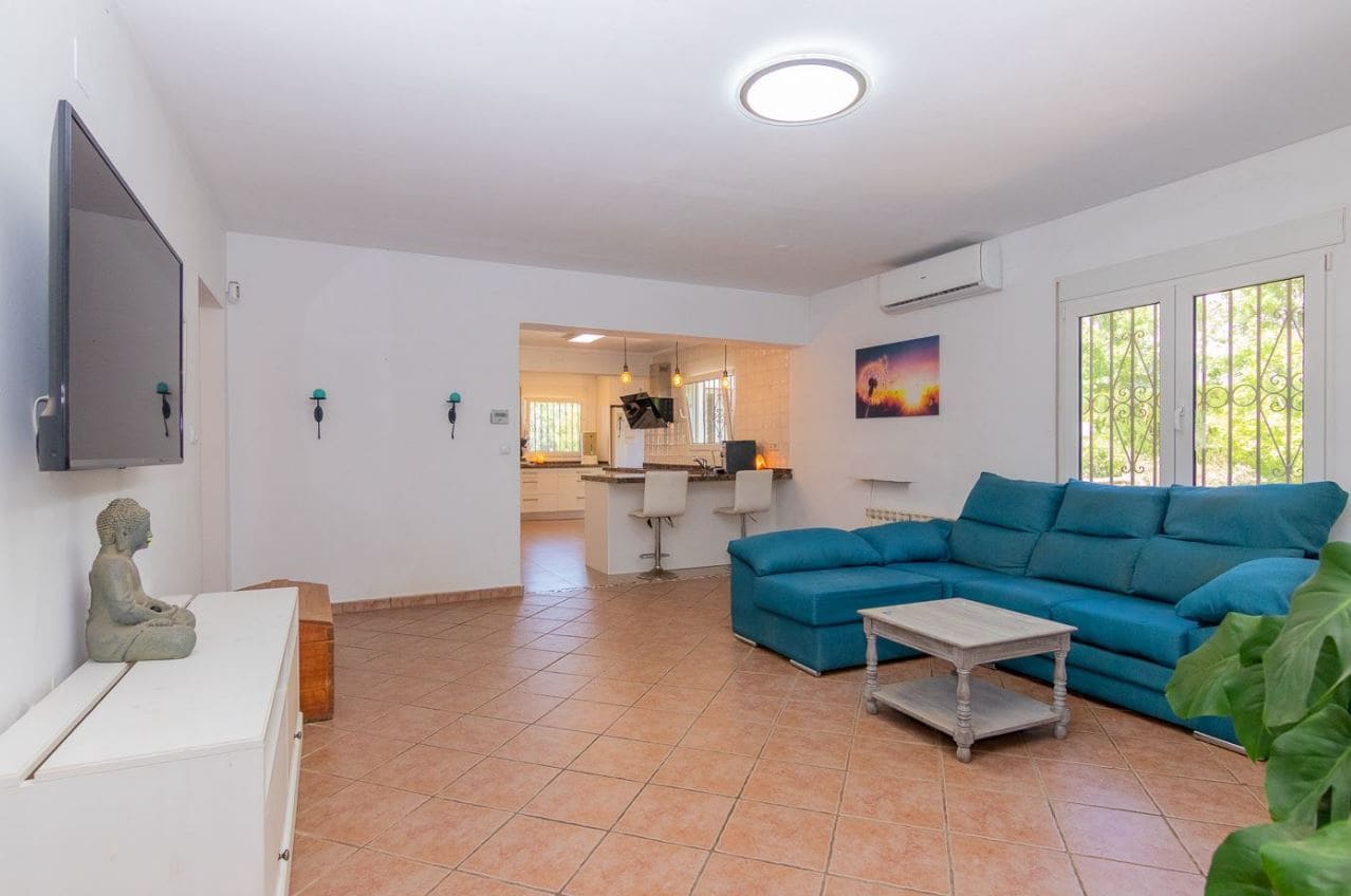 3 sypialnia Willa na sprzedaż w La Xara z garażem - 425 000 € (Ref: 10078812)