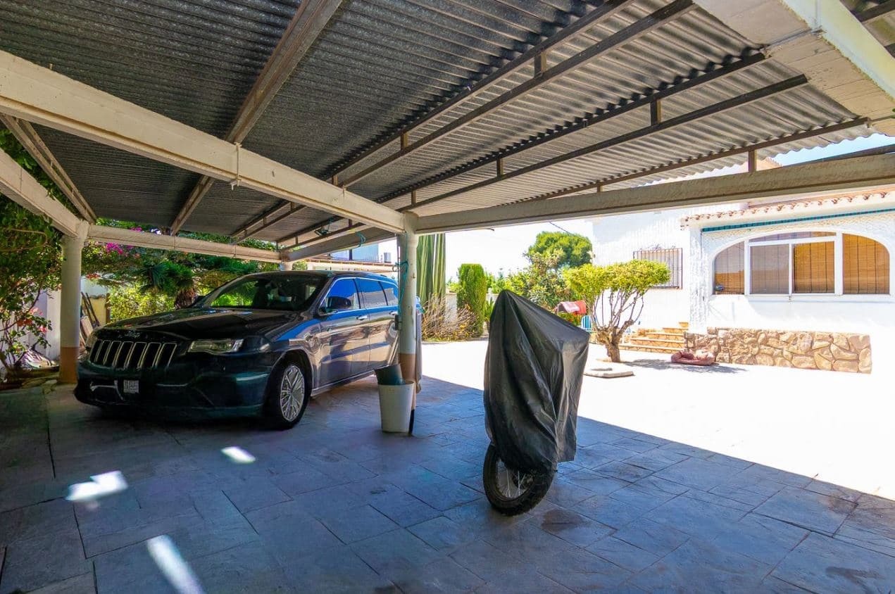 3 sypialnia Willa na sprzedaż w La Xara z garażem - 425 000 € (Ref: 10078812)