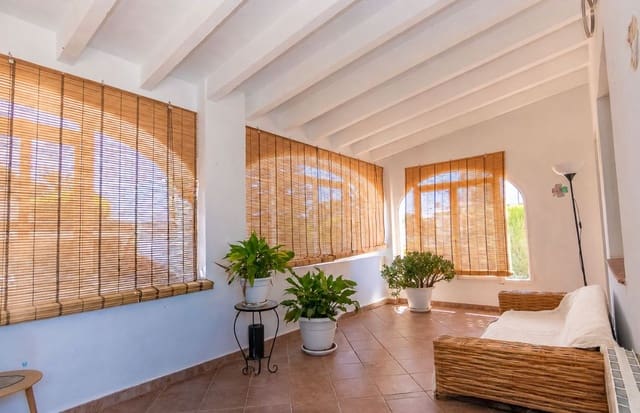 3 sypialnia Willa na sprzedaż w La Xara, Dénia z garażem - 425 000 € (Ref: 10078812)