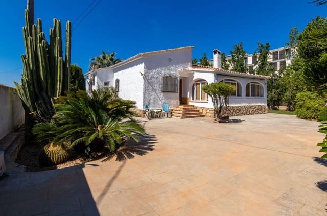 3 sypialnia Willa na sprzedaż w La Xara, Dénia z garażem - 425 000 € (Ref: 10078812)