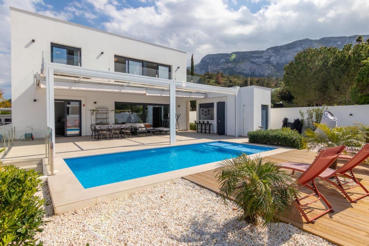 3 soverom Villa til salgs i Denia med svømmebasseng garasje - € 775 000 (Ref: 10082131)