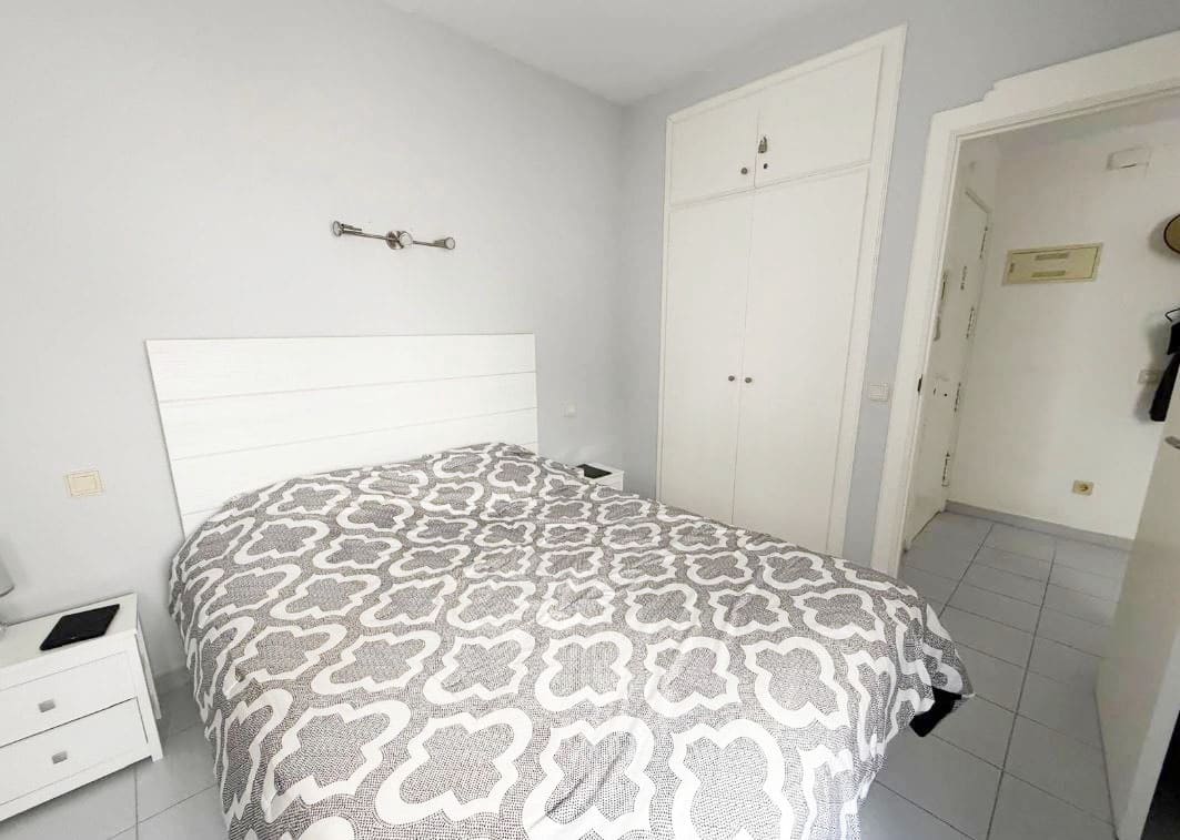 Apartamento de 1 habitación en Dénia en venta con piscina garaje - 184.000 € (Ref: 10138977)