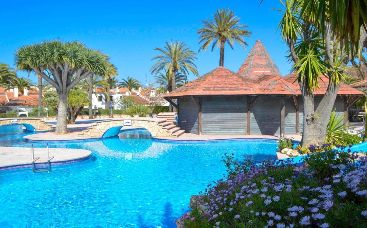 1 soveværelse Lejlighed til salg i Denia med swimmingpool garage - € 179.000 (Ref: 10138978)