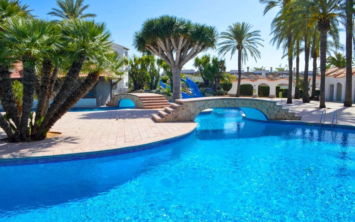 1 soveværelse Lejlighed til salg i Denia med swimmingpool garage - € 179.000 (Ref: 10138978)