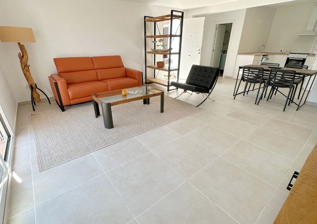 2 sovrum Finca/Hus på landet till salu i Rafol de Almunia med garage - 250 000 € (Ref: 10160555)