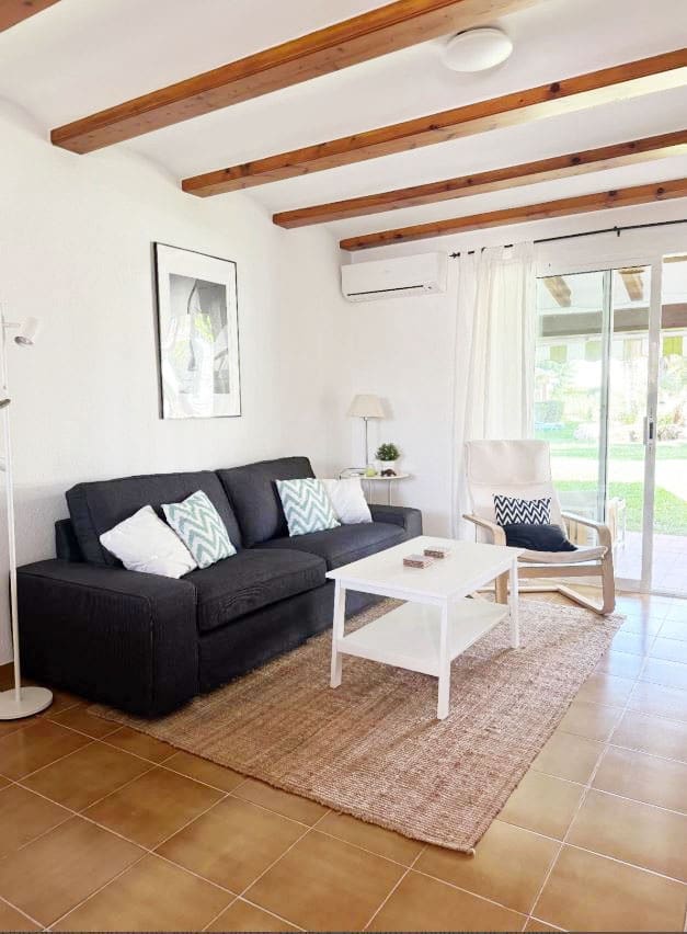 2 slaapkamer Appartement te koop in Denia met zwembad - € 369.000 (Ref: 10165495)