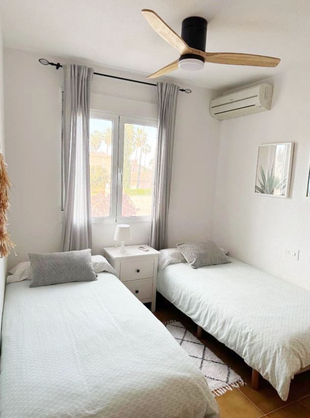 2 slaapkamer Appartement te koop in Denia met zwembad - € 369.000 (Ref: 10165495)