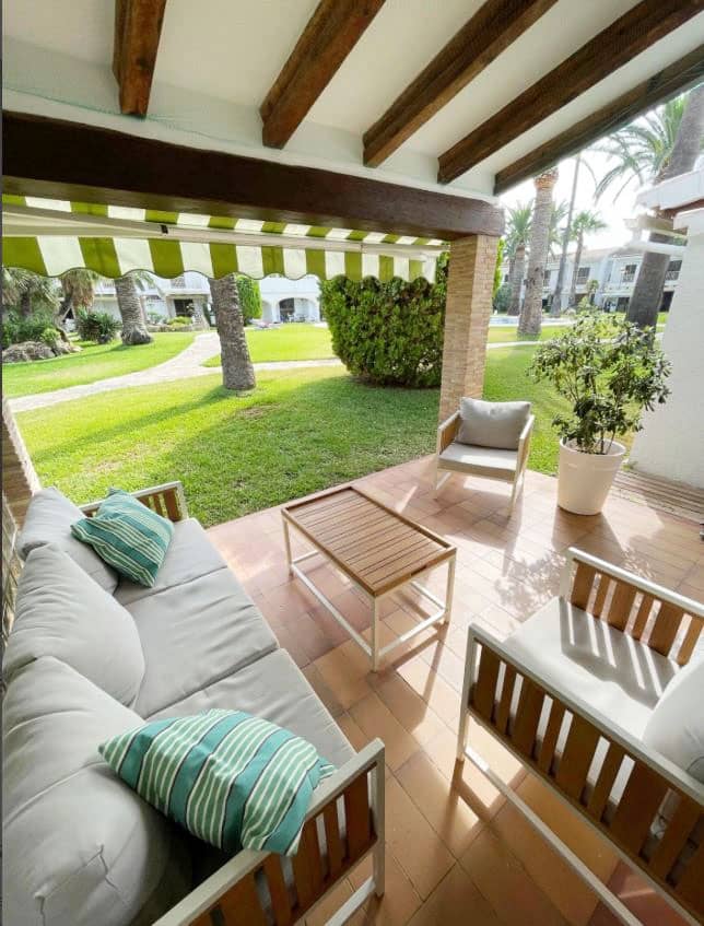 2 slaapkamer Appartement te koop in Denia met zwembad - € 369.000 (Ref: 10165495)