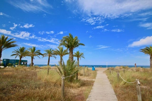 2 Zimmer Apartment zu verkaufen in Les Bassetes - El Marjal, Dénia mit Garage - 210.000 € (Ref: 9270410)