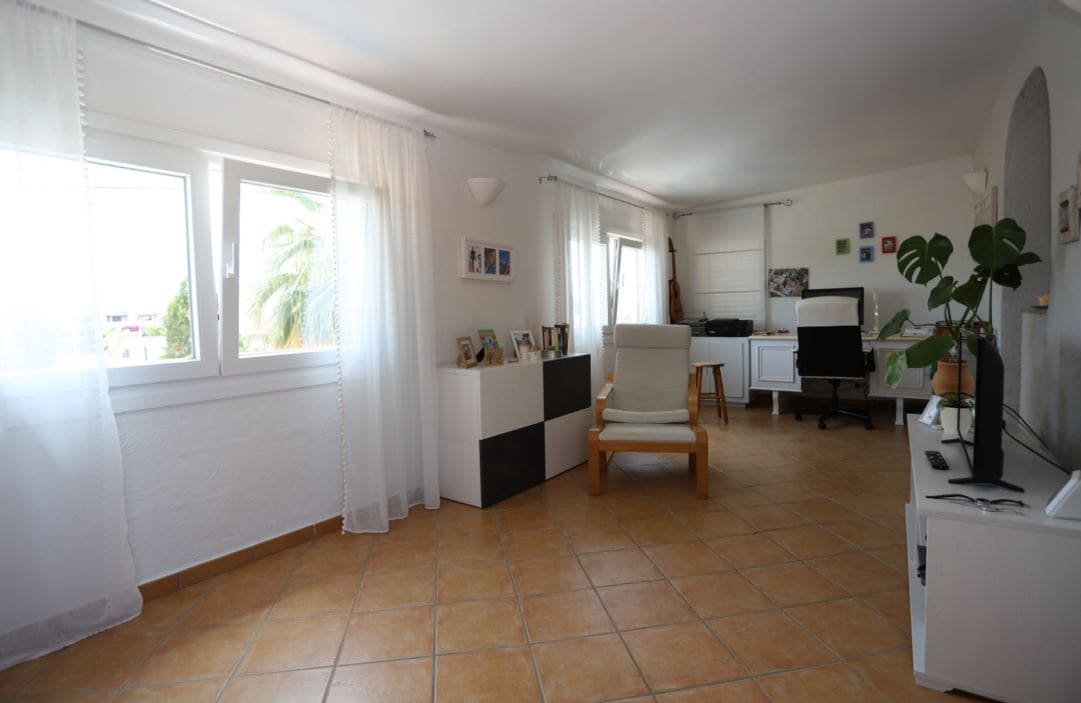 4 bedroom Villa for sale in Els Poblets with pool garage - € 540,000 (Ref: 9270416)