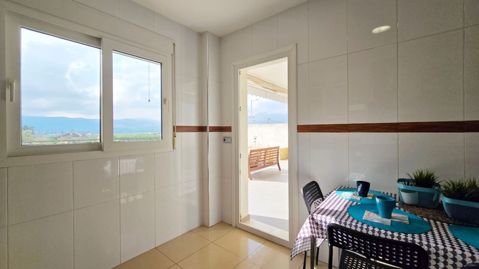 3 soverom Hus til salgs i Rafol de Almunia med garasje - € 358 000 (Ref: 9270417)