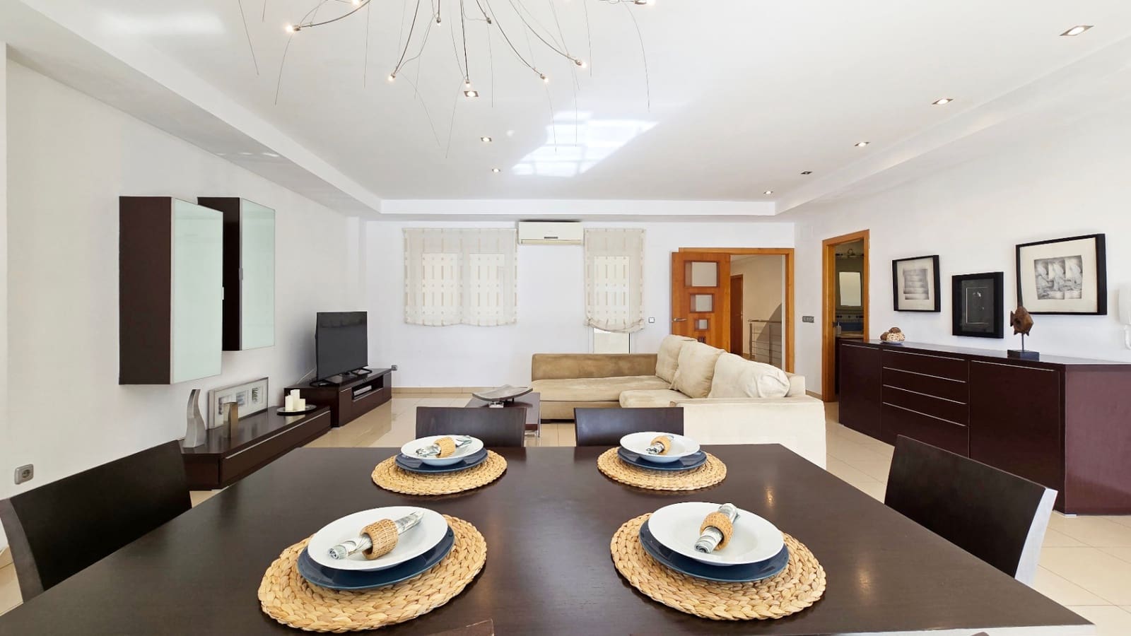 3 soverom Hus til salgs i Rafol de Almunia med garasje - € 358 000 (Ref: 9270417)