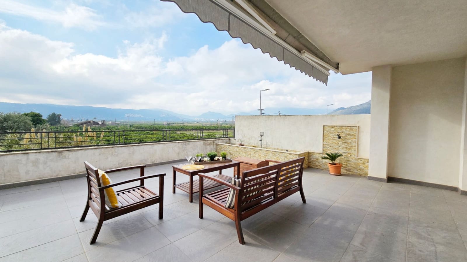 3 soverom Hus til salgs i Rafol de Almunia med garasje - € 358 000 (Ref: 9270417)