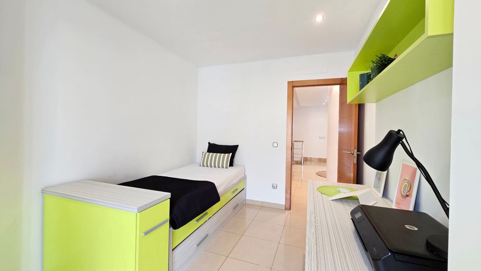 3 soverom Hus til salgs i Rafol de Almunia med garasje - € 358 000 (Ref: 9270417)