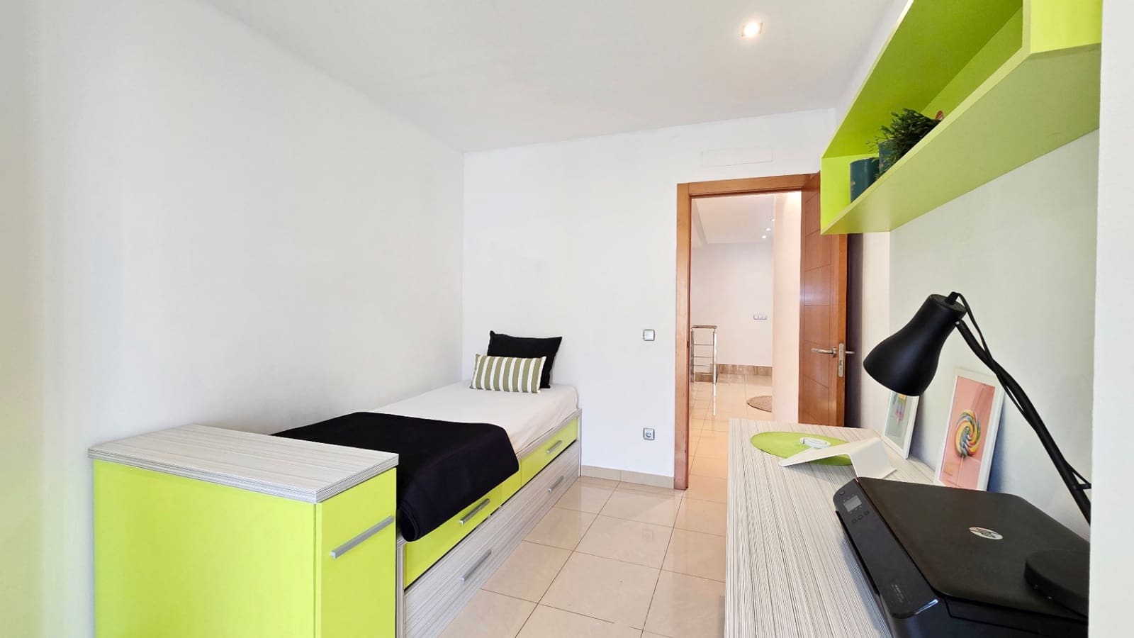 3 soverom Hus til salgs i Rafol de Almunia med garasje - € 358 000 (Ref: 9270417)