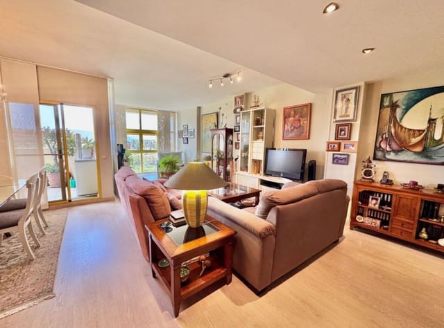 3 soveværelse Lejlighed til salg i Centro Urbano, Dénia med swimmingpool garage - € 399.000 (Ref: 9270419)