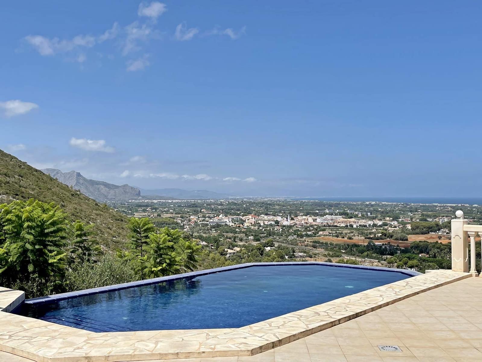 Chalet de 5 habitaciones en Dénia en venta con piscina garaje - 849.000 € (Ref: 9270422)