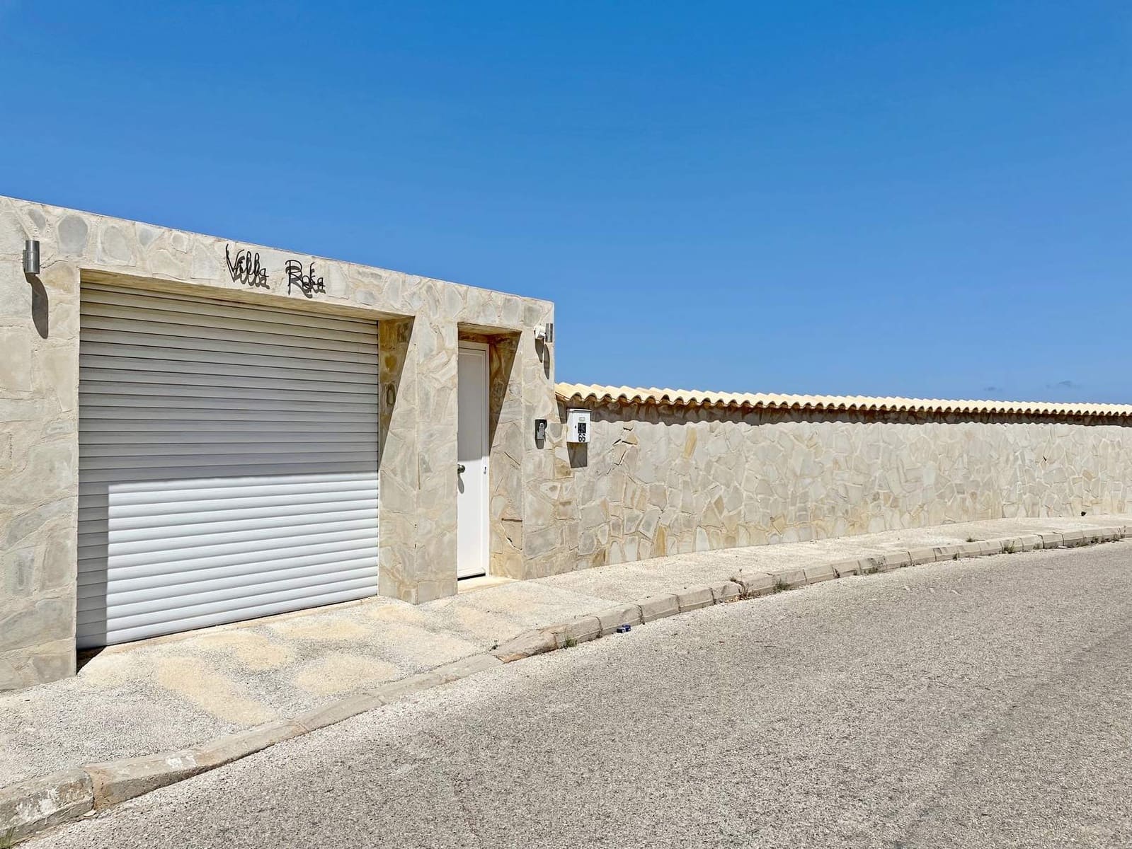 Chalet de 5 habitaciones en Dénia en venta con piscina garaje - 849.000 € (Ref: 9270422)