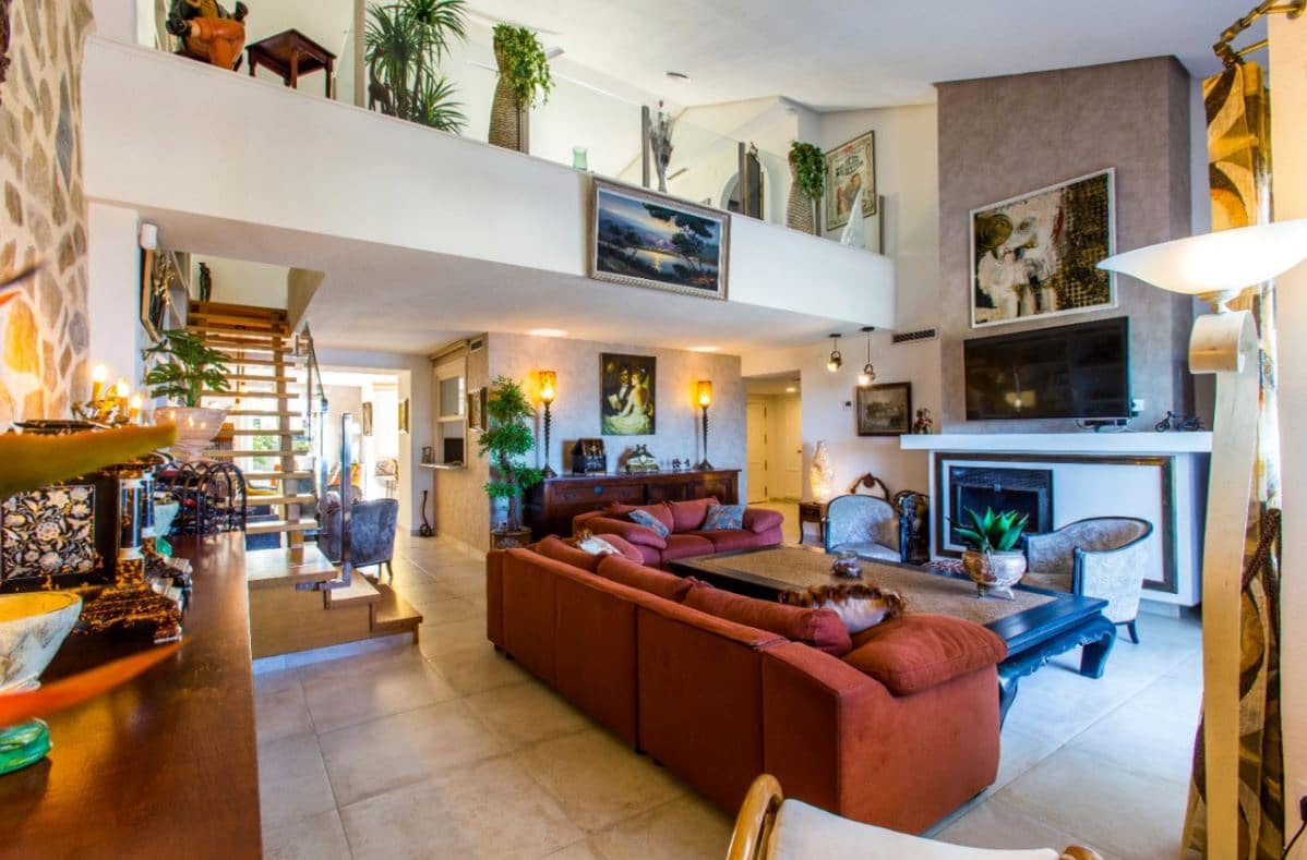 4 slaapkamer Penthouse te koop in Denia met zwembad garage - € 875.000 (Ref: 9270423)