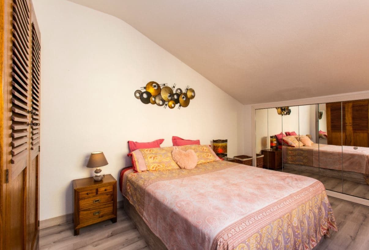 4 slaapkamer Penthouse te koop in Denia met zwembad garage - € 875.000 (Ref: 9270423)