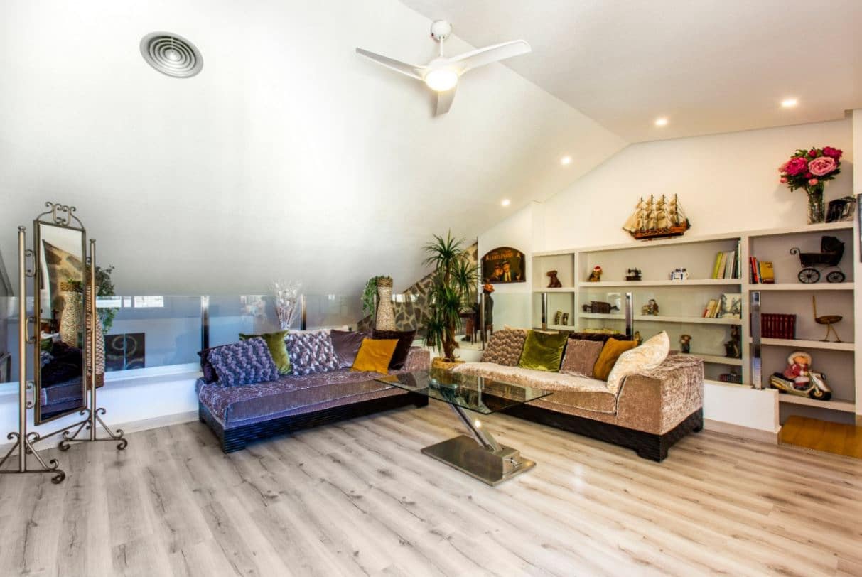 4 slaapkamer Penthouse te koop in Denia met zwembad garage - € 875.000 (Ref: 9270423)