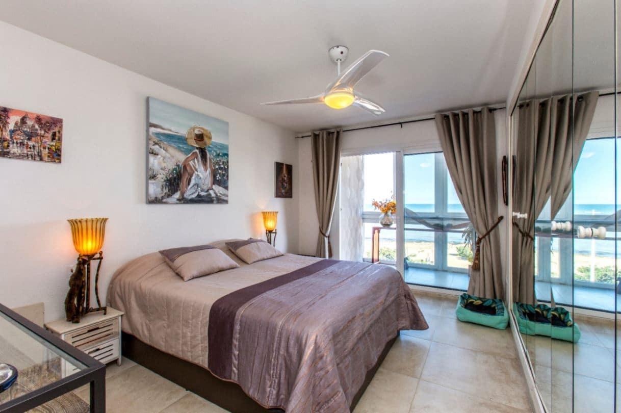 4 slaapkamer Penthouse te koop in Denia met zwembad garage - € 875.000 (Ref: 9270423)