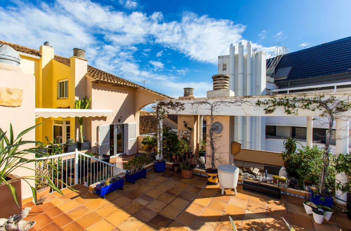 4 slaapkamer Penthouse te koop in Denia met zwembad garage - € 875.000 (Ref: 9270423)