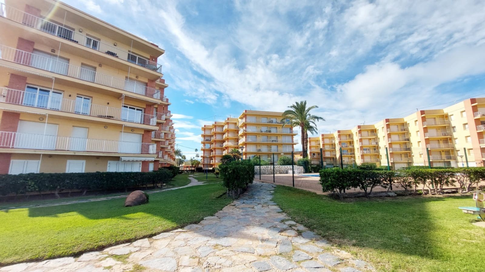 2 sypialnia Apartament na sprzedaż w Denia z basenem garażem - 219 000 € (Ref: 9329699)