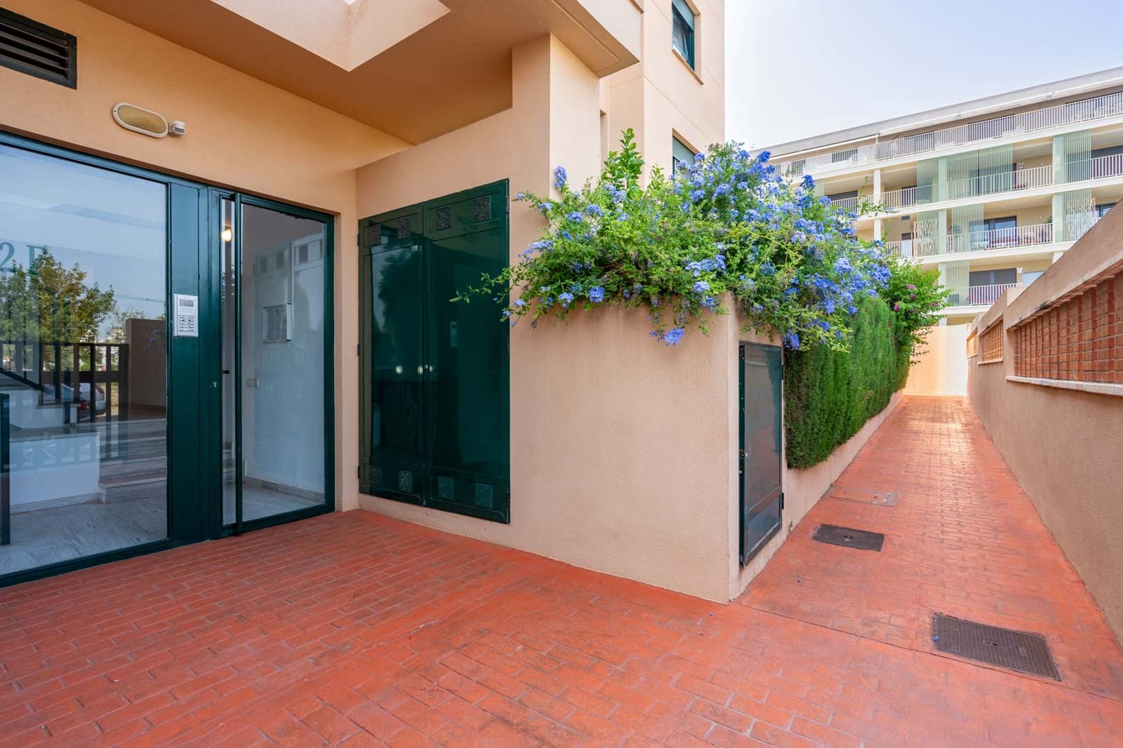 Apartamento de 3 habitaciones en Dénia en venta con piscina garaje - 420.000 € (Ref: 9372393)