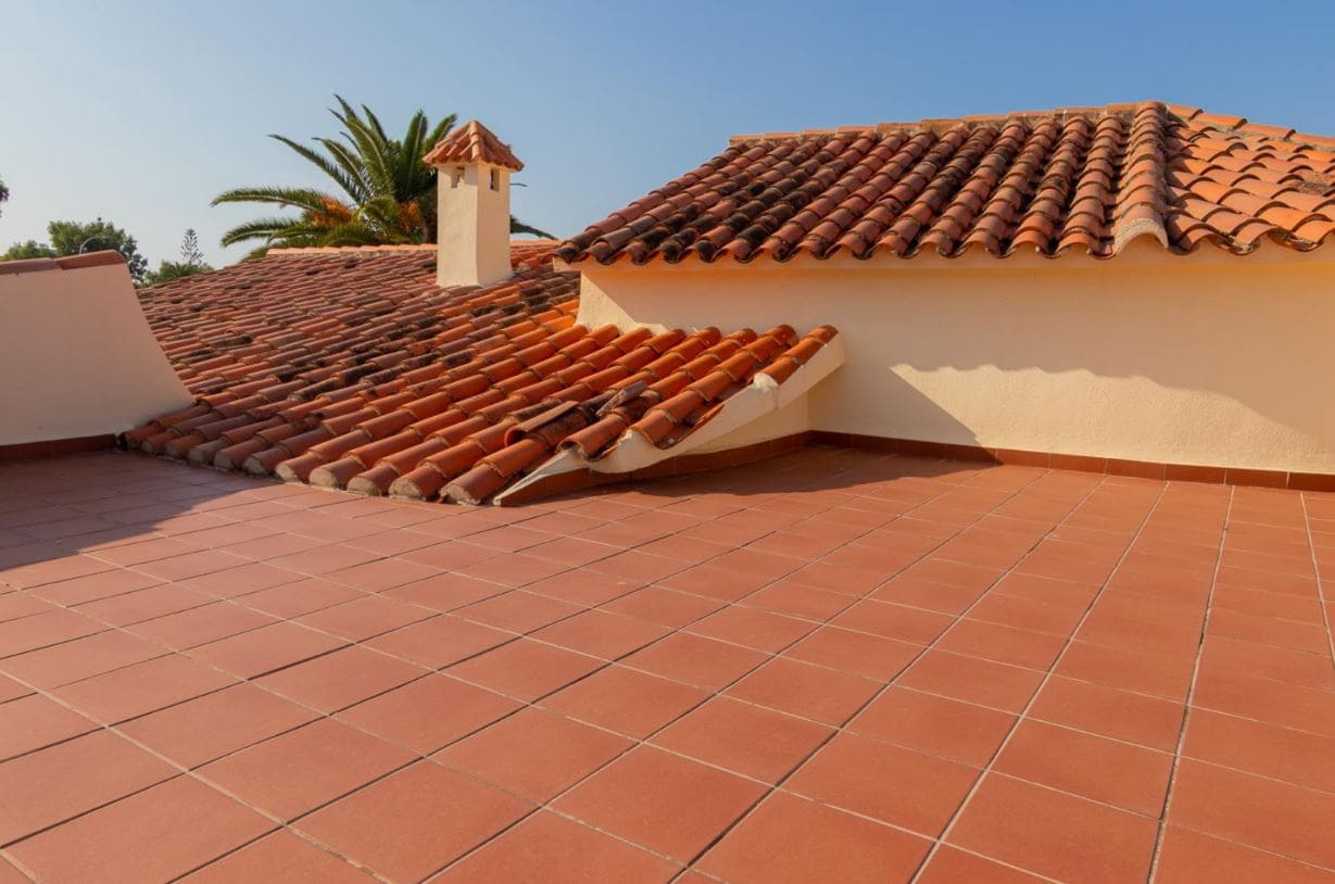 2 Zimmer Villa zu verkaufen in Denia mit Pool Garage - 595.000 € (Ref: 9372394)