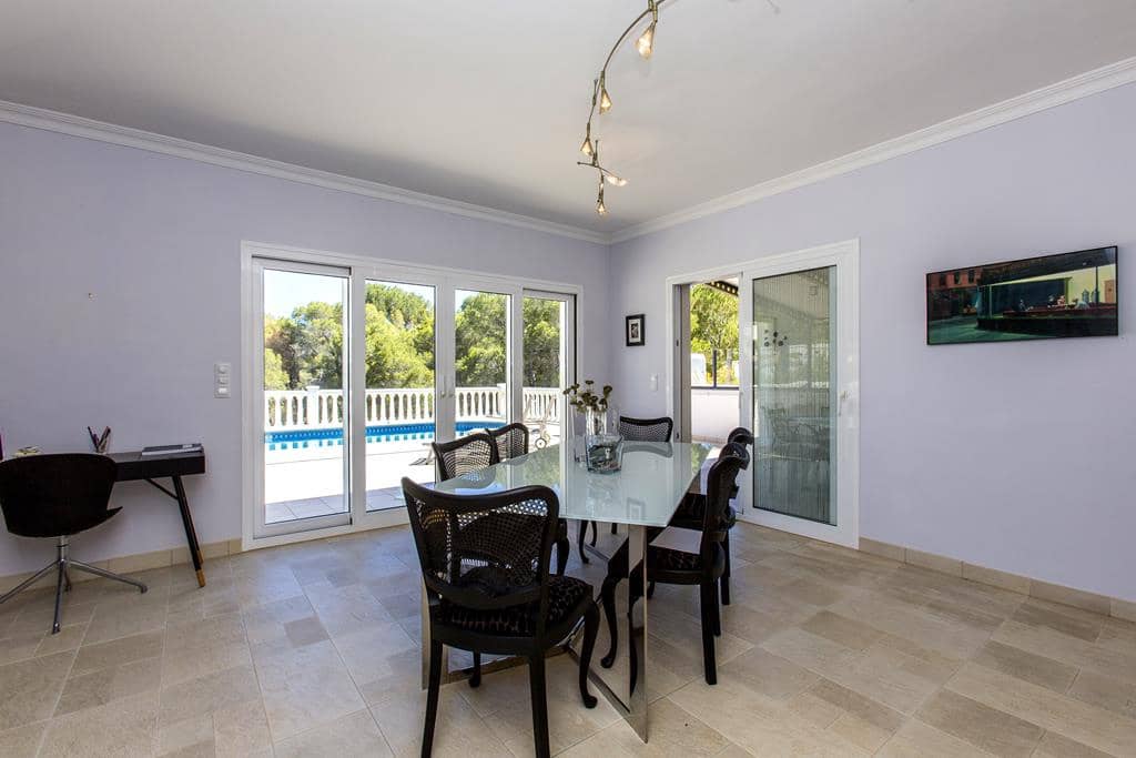 4 sypialnia Willa na sprzedaż w Denia z basenem garażem - 840 000 € (Ref: 9401319)