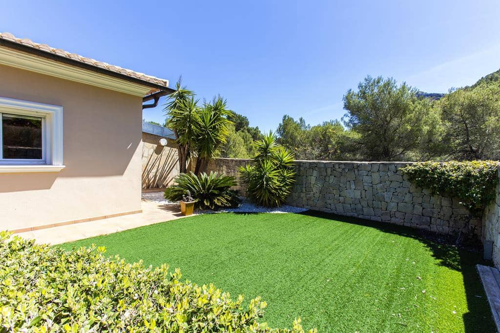 4 sypialnia Willa na sprzedaż w Denia z basenem garażem - 840 000 € (Ref: 9401319)