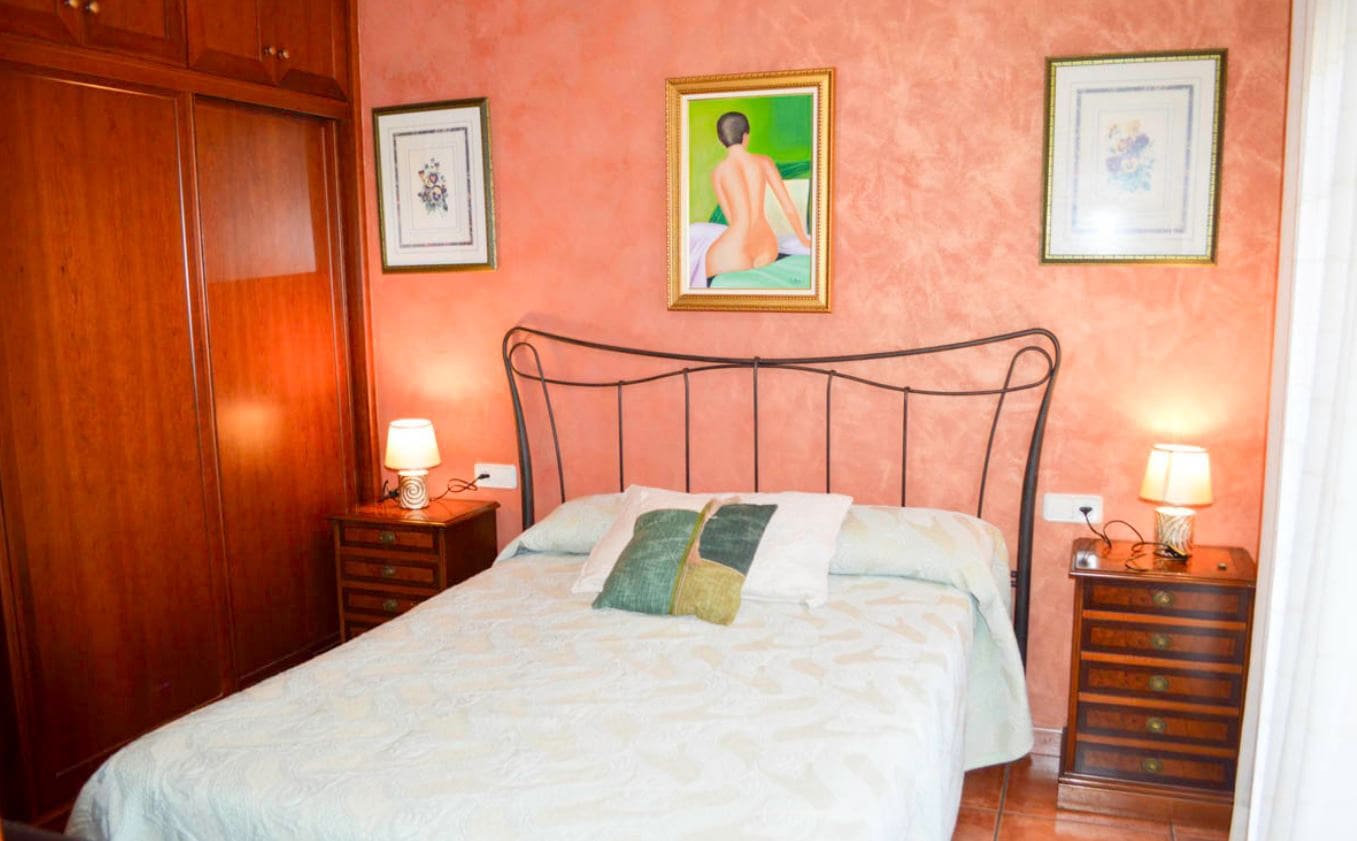 4 bedroom Villa for sale in Denia with pool garage - € 750,000 (Ref: 9401320)