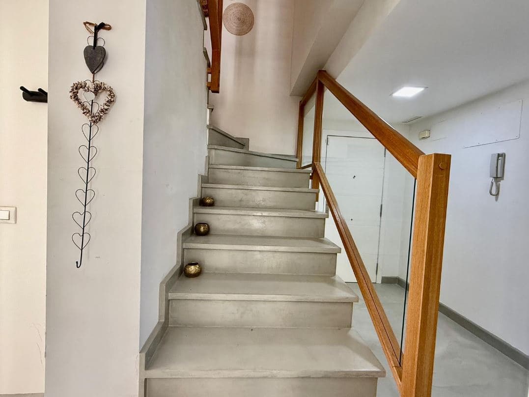 3 sovrum Takvåning till salu i Denia med garage - 495 000 € (Ref: 9412863)