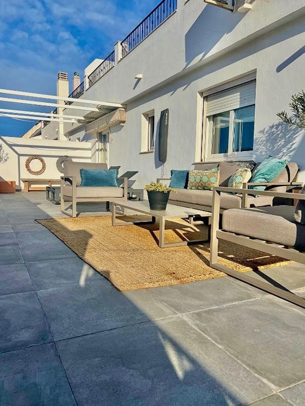 3 sovrum Takvåning till salu i Denia med garage - 495 000 € (Ref: 9412863)